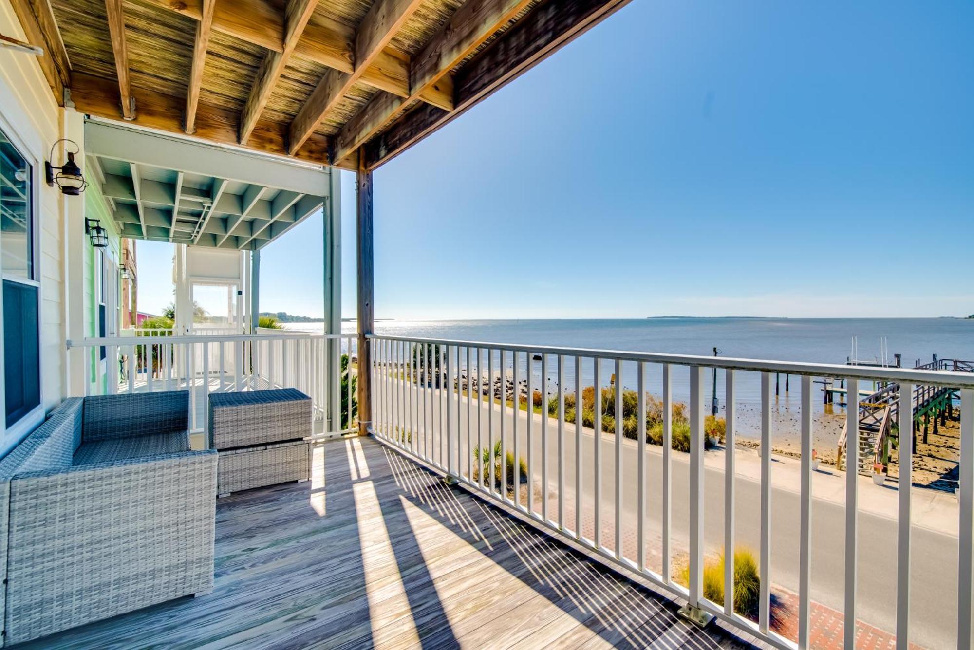 Vila Oceanfront Oasis In Cedar Key With 2 Balconies! Exteriér fotografie