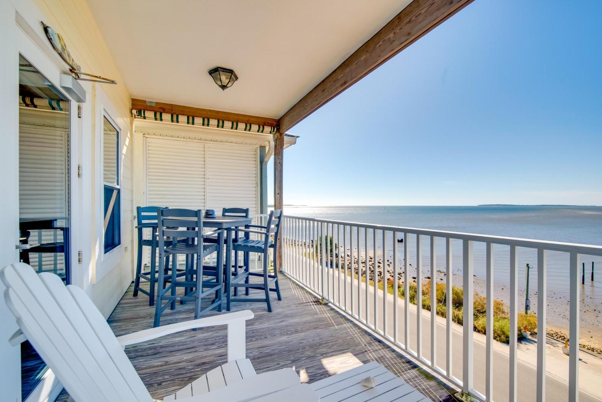 Vila Oceanfront Oasis In Cedar Key With 2 Balconies! Exteriér fotografie